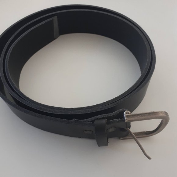 Canadian Made Black Leather Belt - Picture 1 of 6